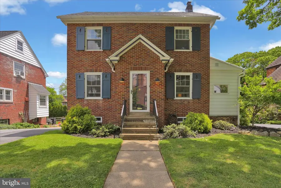 410 Gregg St, Shillington, PA 19607 - #2