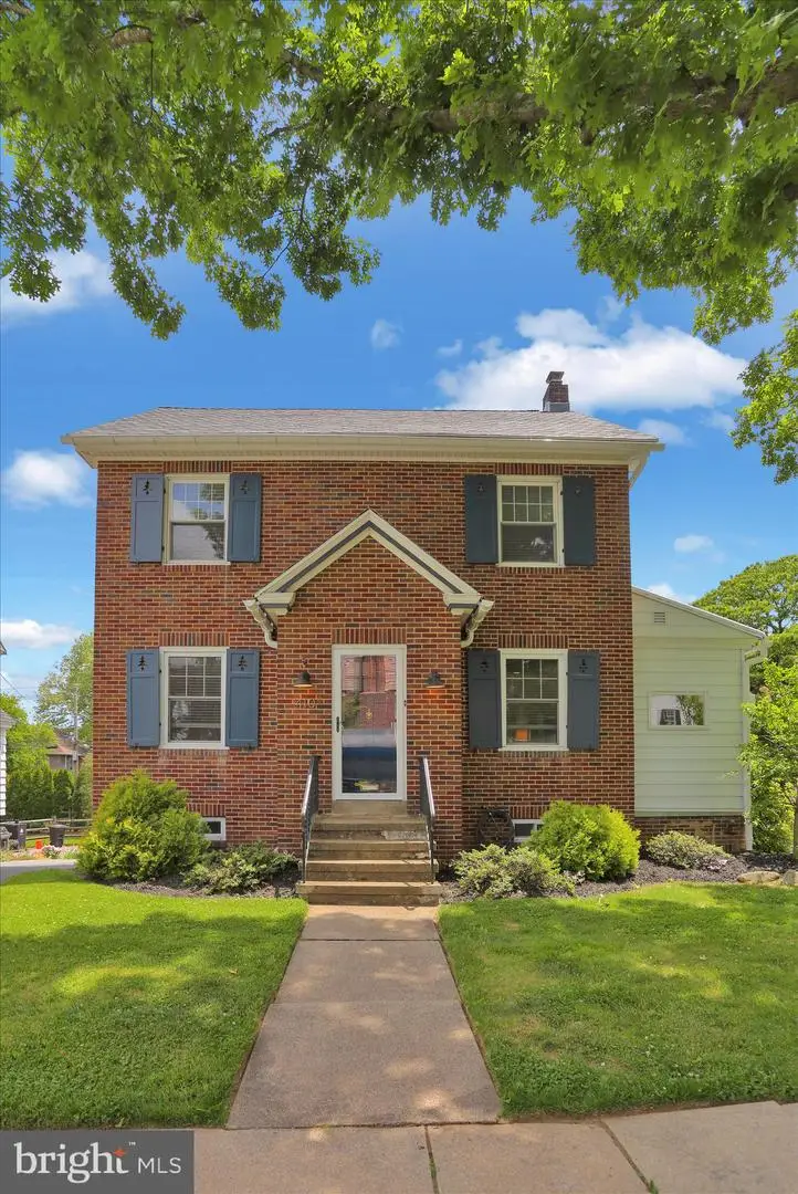 410 Gregg St, Shillington, PA 19607 - #3