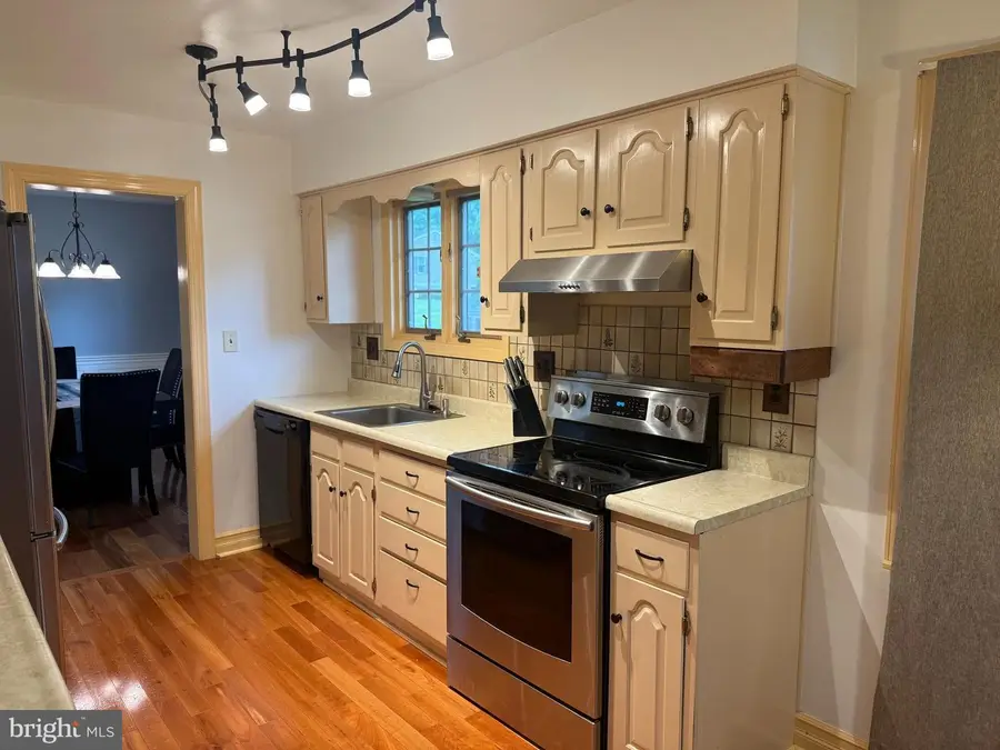 104 Harvest Ln, Reading, PA 19606 - #2