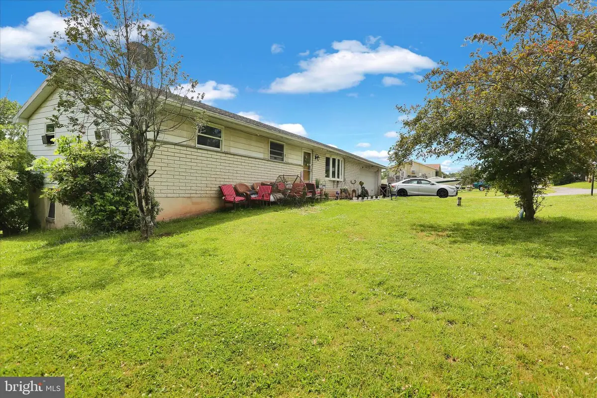 88 Spruce Ave, Birdsboro, PA 19508 - #1