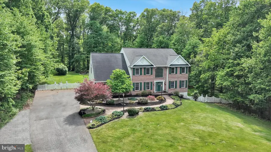 224 Pine Cir, Birdsboro, PA 19508 - #2