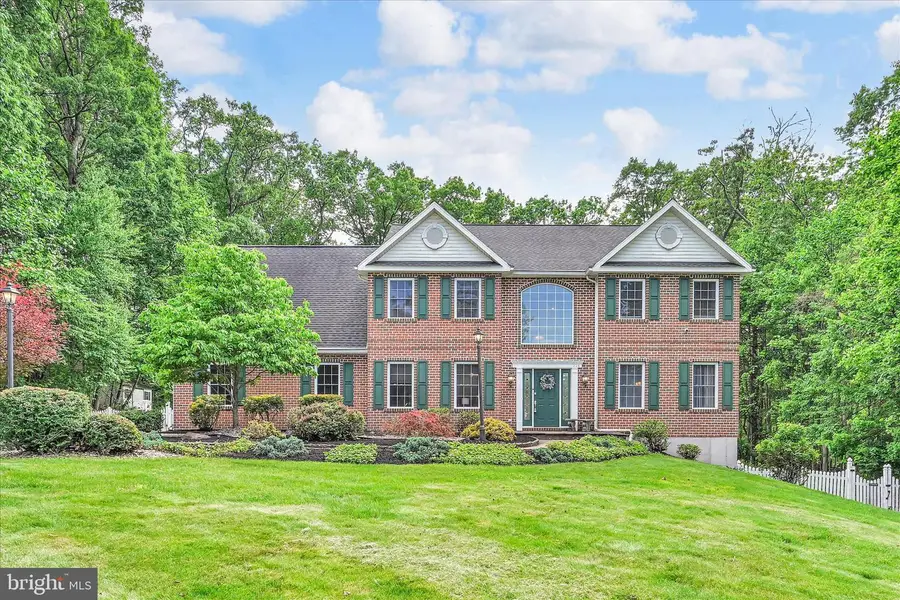224 Pine Cir, Birdsboro, PA 19508 - #3