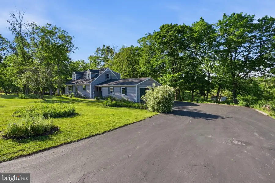15 Winding Rd, Boyertown, PA 19512 - #3