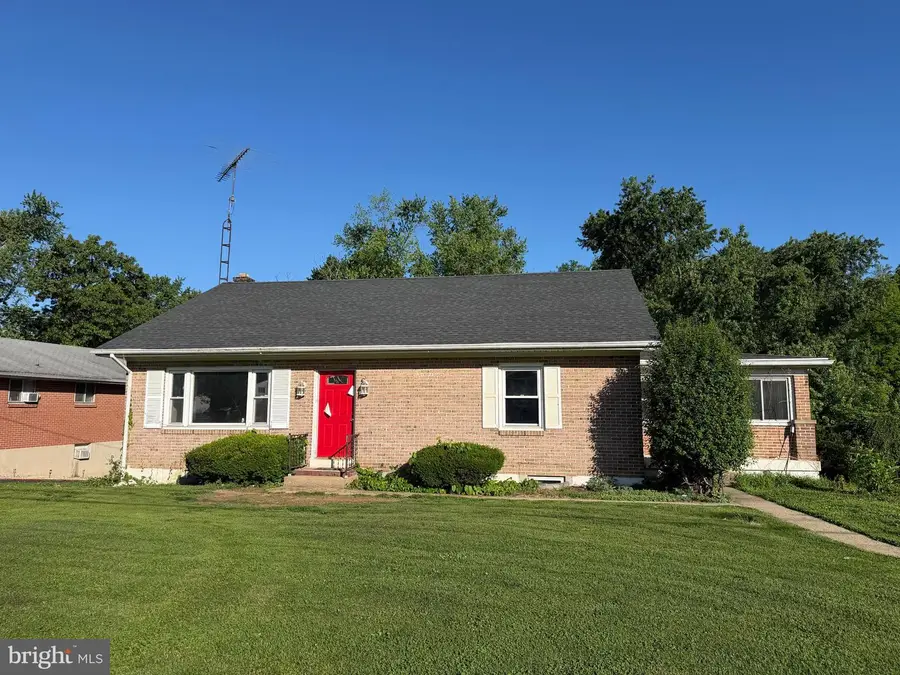 5700 Allentown Pi, Reading, PA 19605 - #2