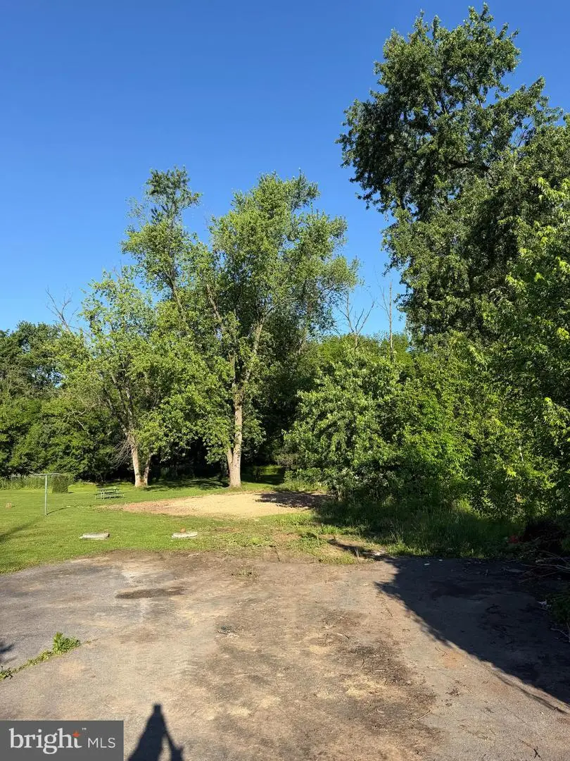 5700 Allentown Pi, Reading, PA 19605 - #3