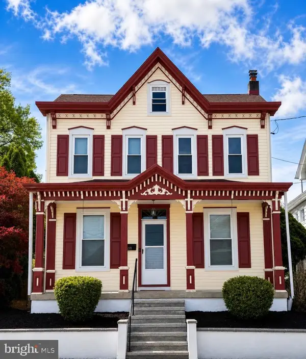 128 S Church St, MOHNTON, PA 19540