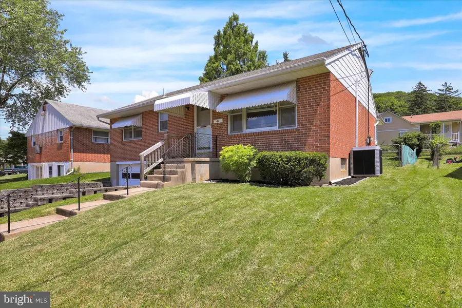 3427 Gray St, Laureldale, PA 19605 - #3