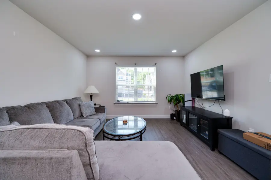 25 Rosalies Way, Temple, PA 19560 - #3
