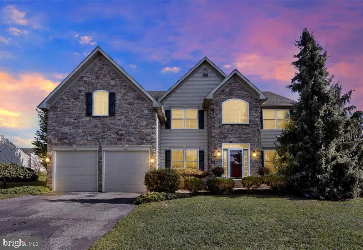 173 Kensington Blvd, Blandon, PA 19510 - #1