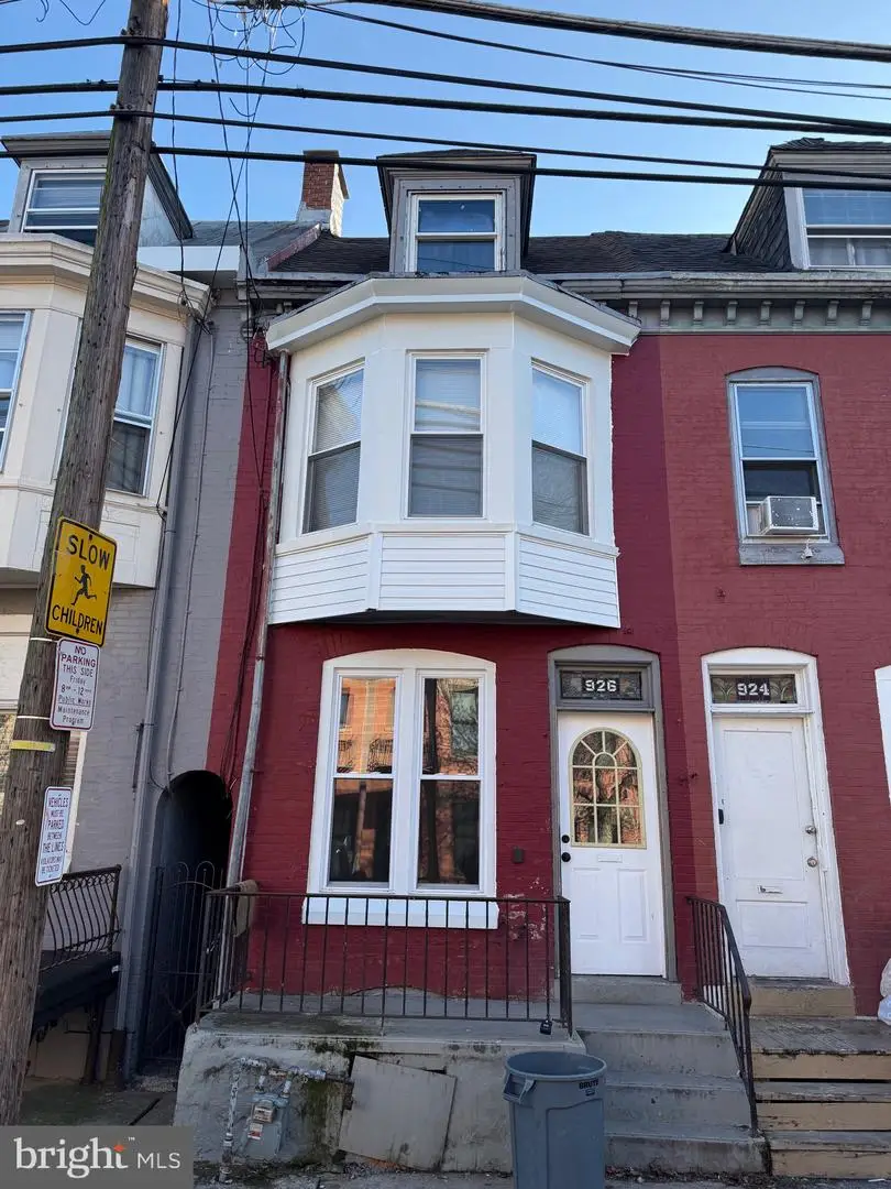 926 Muhlenberg St, Reading, PA 19602 - #1