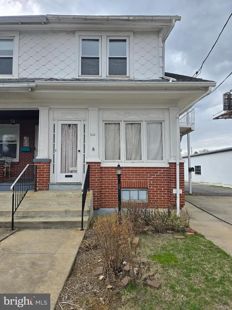 1342 Allegheny Ave, Reading, PA 19601 - #2