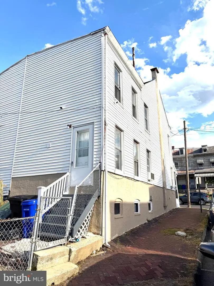 1549 Cotton St, Reading, PA 19606 - #3