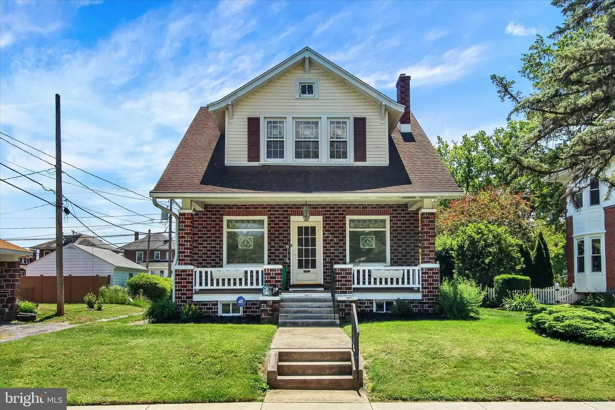 238 E Walnut St, Reading, PA 19607 - #1