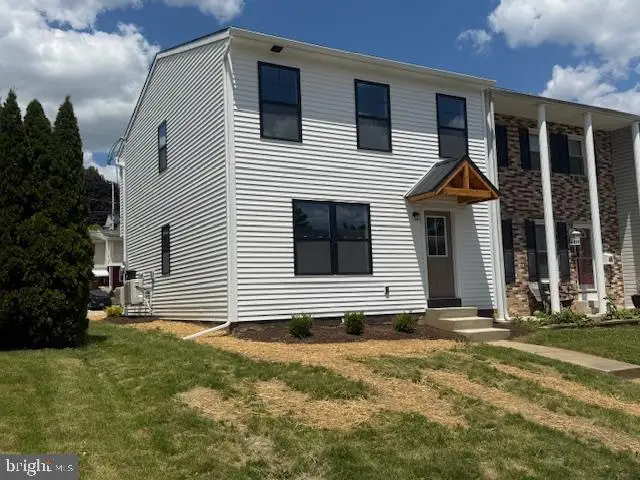 2515 Girard Ave, Reading, PA 19609 - #3