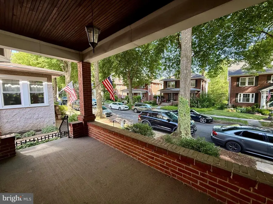 1557 Dauphin Av, Wyomissing, PA 19610 - #2