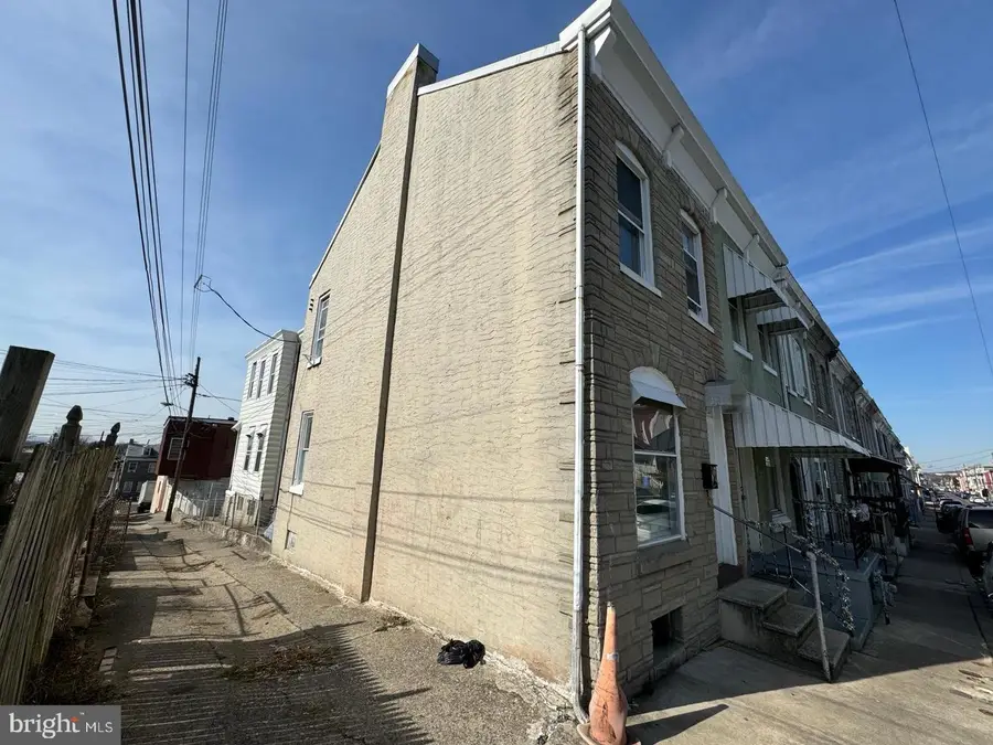 612 Locust St, Reading, PA 19604 - #3