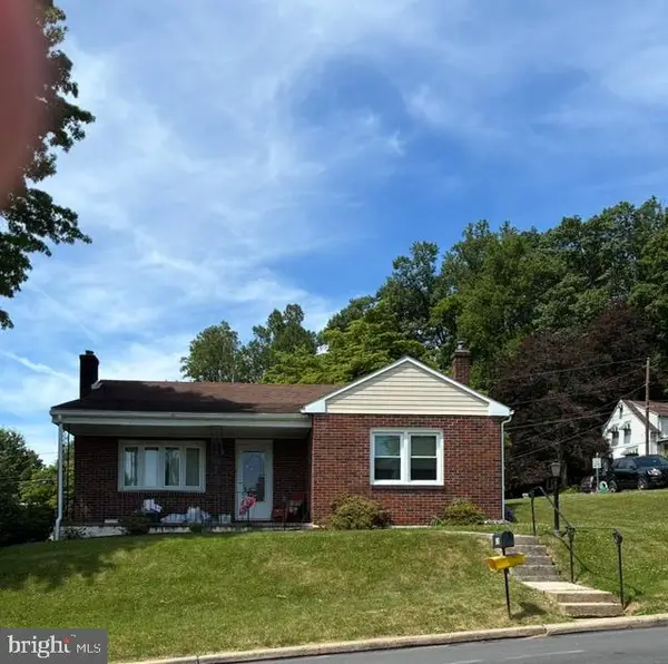 430 Summit Ave, READING, PA 19607