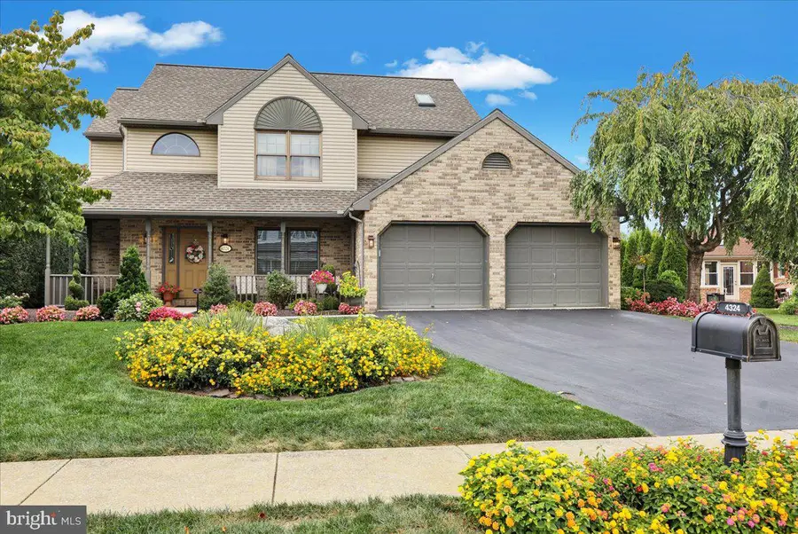 4324 Glenside Dr, Reading, PA 19605 - #3