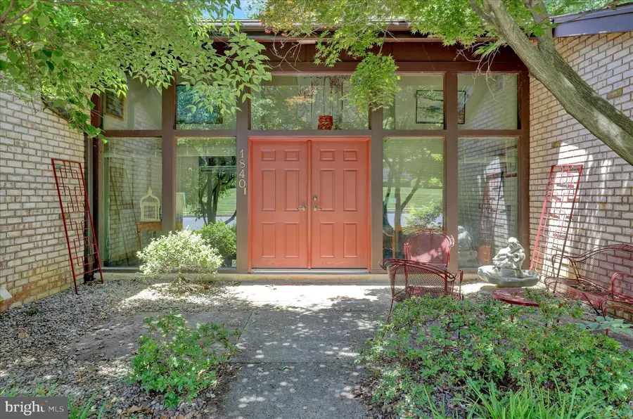1840 Lorraine Rd, Reading, PA 19604 - #2