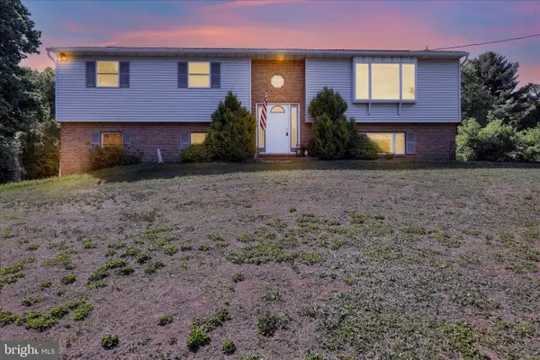 37 Beavens Rd, READING, PA 19608