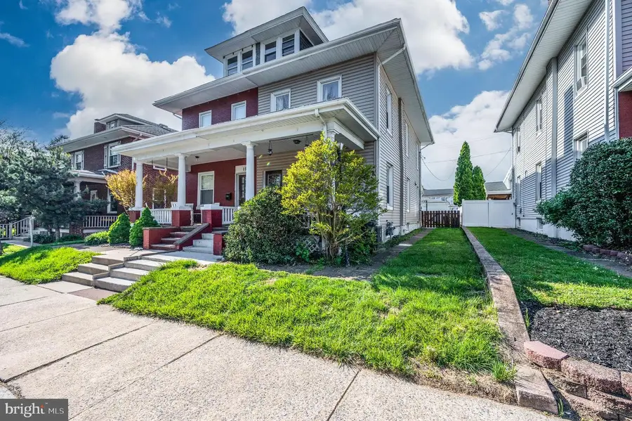 17 Pennsylvania Ave, Shillington, PA 19607 - #3