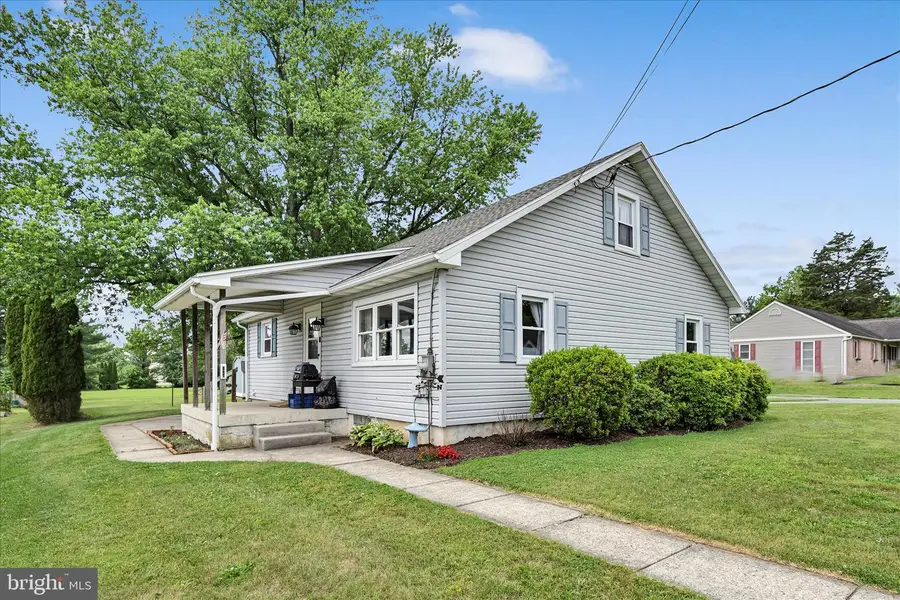 5910 Littlefield Ave, Reading, PA 19606 - #2