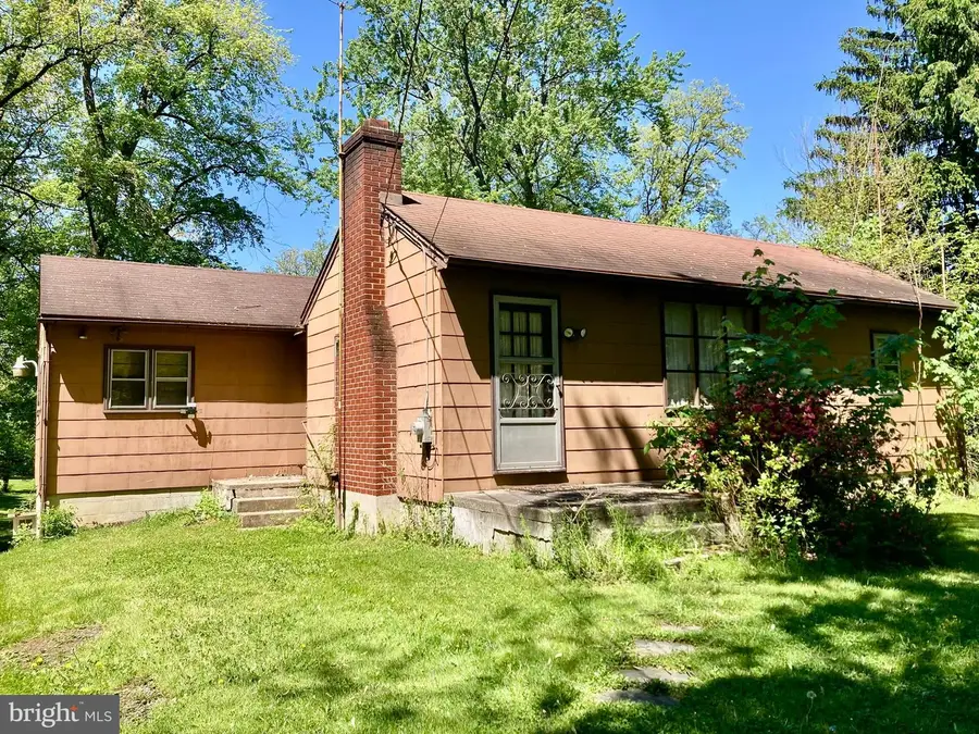 100 & 1111 Park Rd, Blandon, PA 19510 - #2