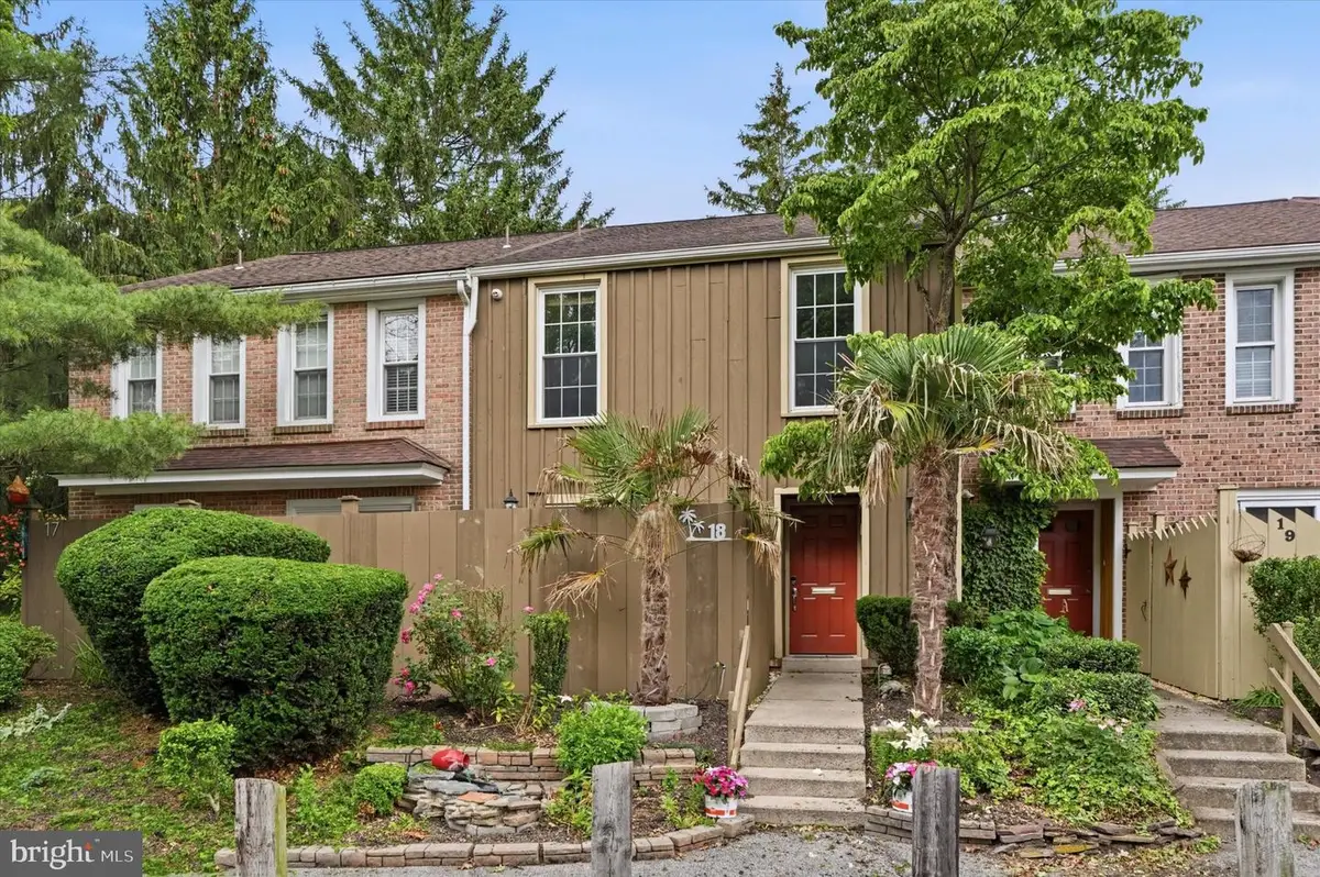 18 Medinah Dr, Reading, PA 19607 - #1