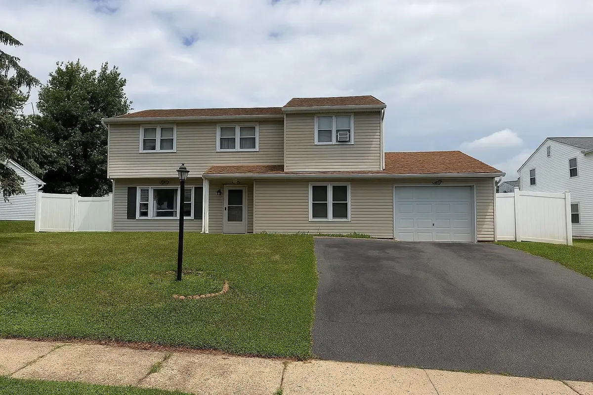 5005 Elderberry Dr, Reading, PA 19606 - #1