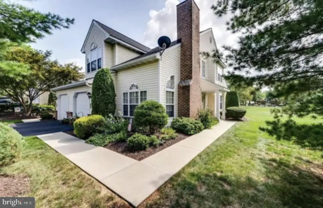 112 Hickory Ln, Reading, PA 19610 - #1