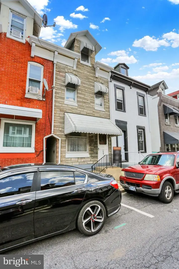 1541 Moss St, Reading, PA 19604 - #3