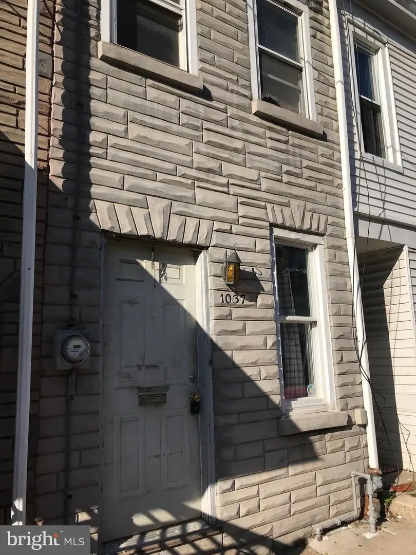 1037 Cotton St, Reading, PA 19602 - #1