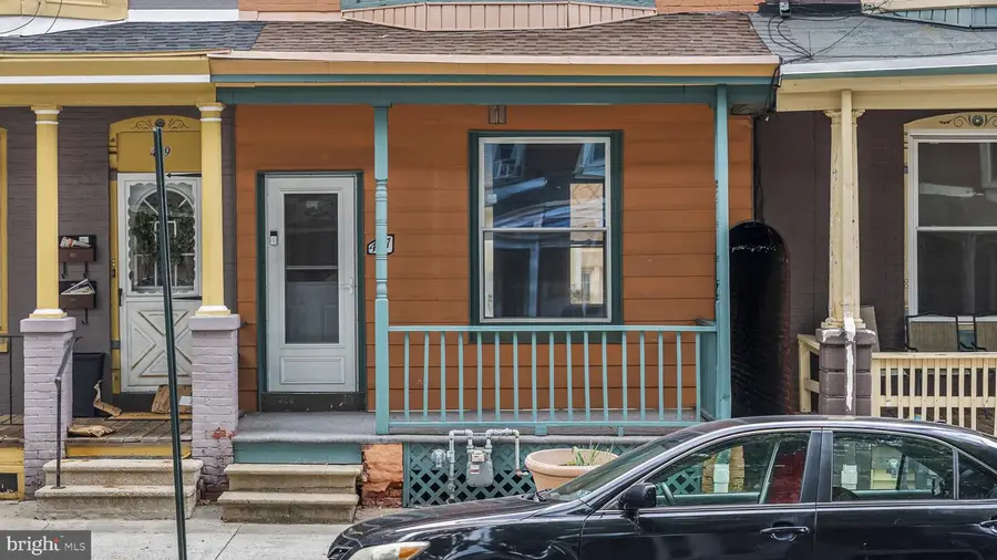 427 Chestnut St, West Reading, PA 19611 - #2