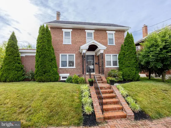 117 N Walnut St, BOYERTOWN, PA 19512