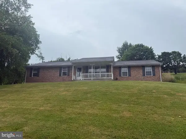 103 Powder Mill Hollow Rd, BOYERTOWN, PA 19512