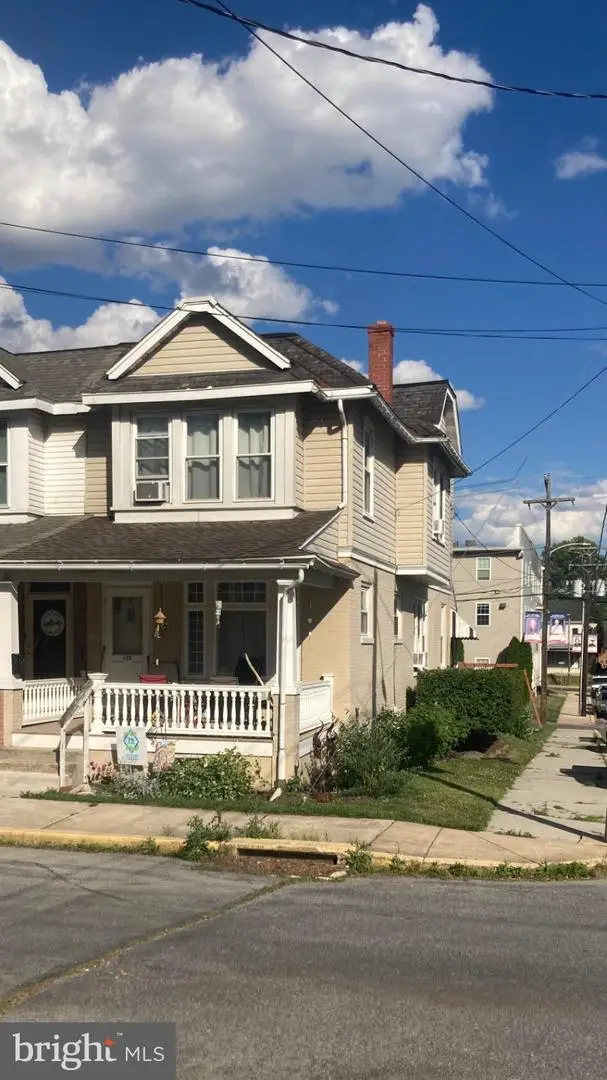 300 E Walnut St, Kutztown, PA 19530 - #1