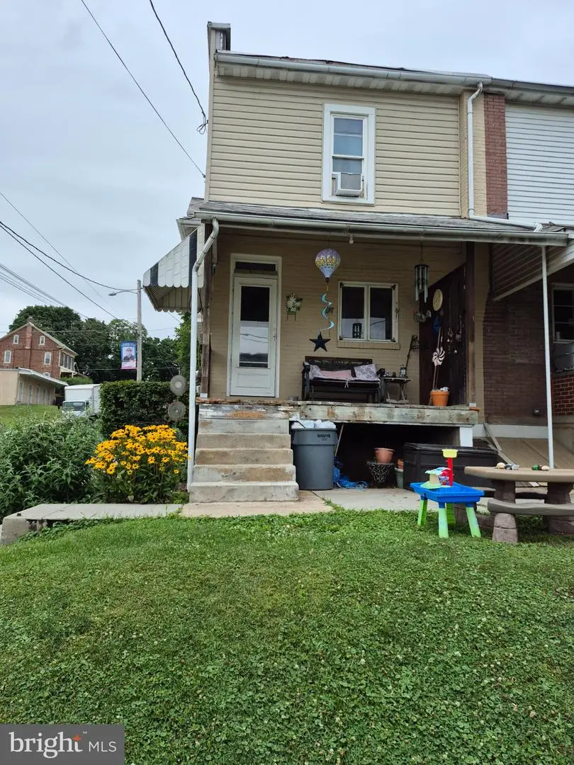 300 E Walnut St, Kutztown, PA 19530 - #3