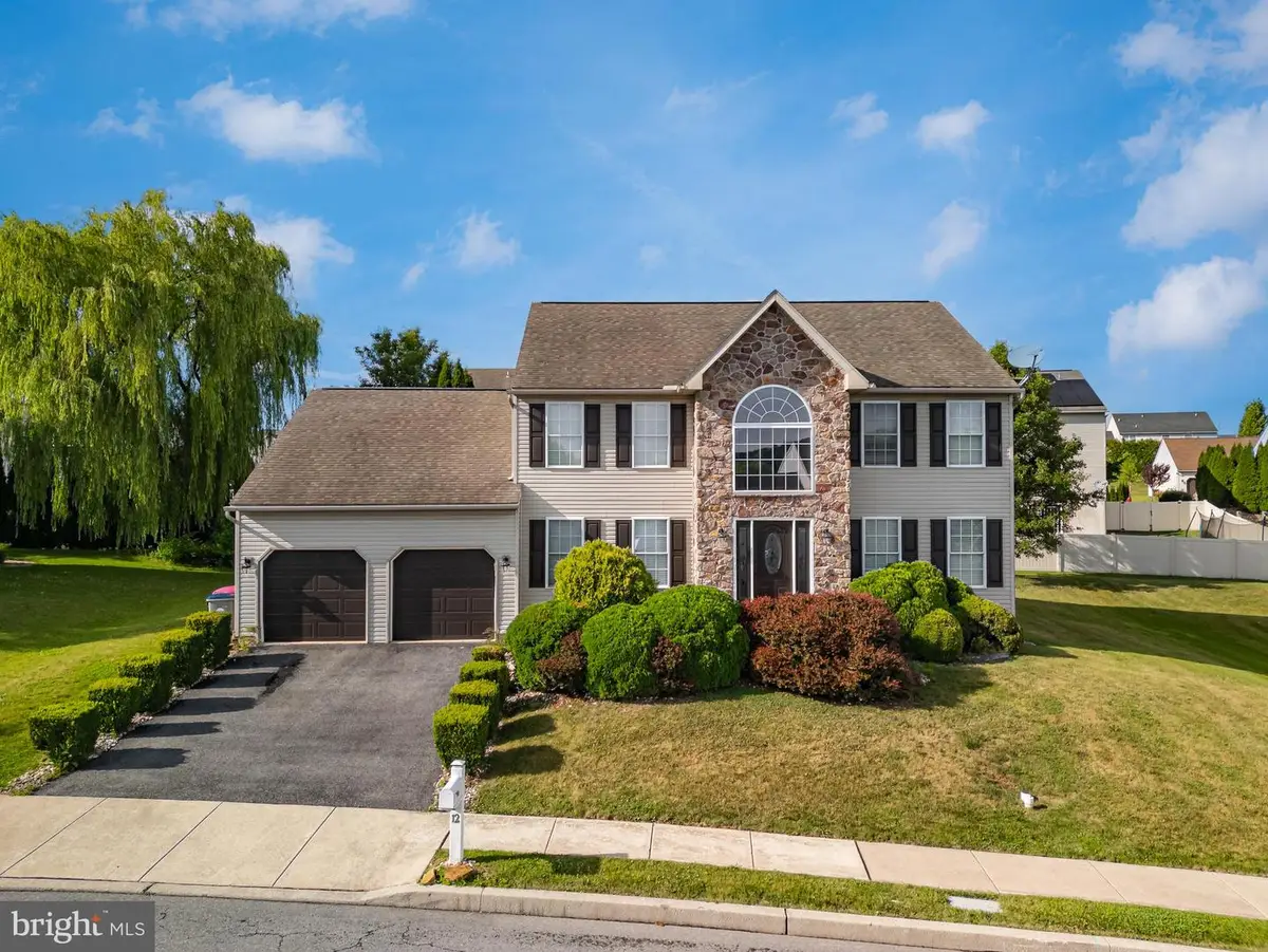 12 Prospect Dr, Sinking Spring, PA 19608 - #1