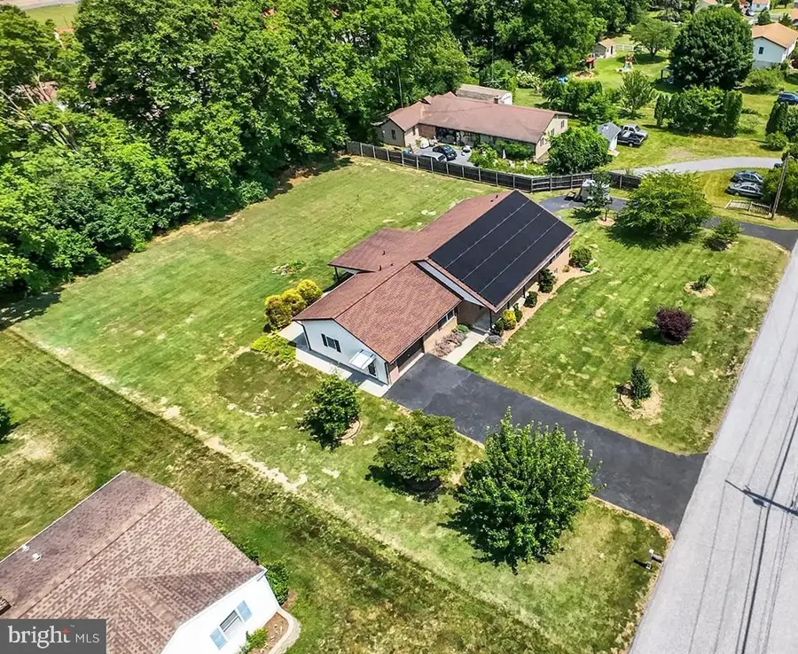 619 Calco Ave, Sinking Spring, PA 19608 - #2