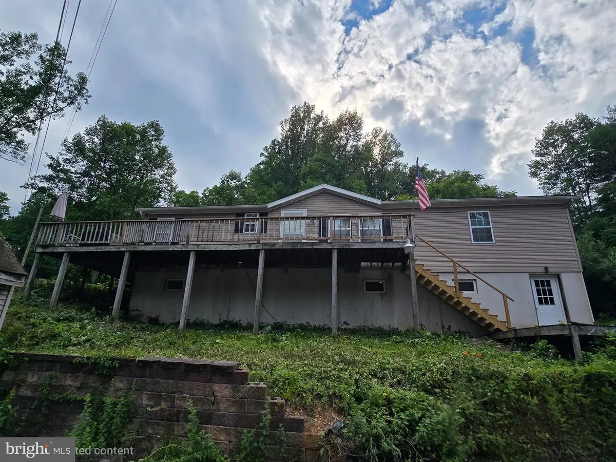 49 Speck Rd, Mohnton, PA 19540 - #1