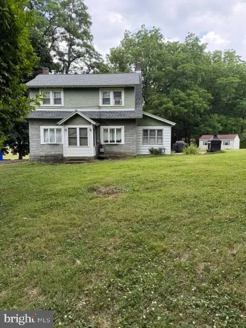 32 Gernants Ch Rd, Leesport, PA 19533 - #2