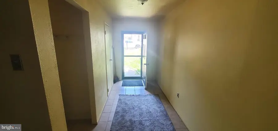 839 Rabbit Ln, Reading, PA 19606 - #3