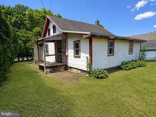 1309 W Philadelphia Ave, BOYERTOWN, PA 19512