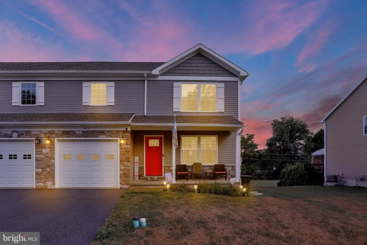 413 Smokering Dr, Robesonia, PA 19551 - #1