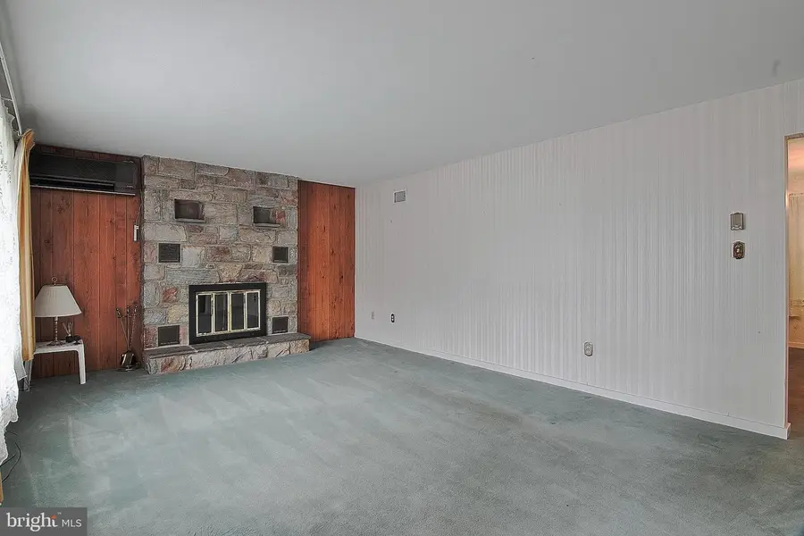 744 Georgia Ave, Reading, PA 19605 - #2