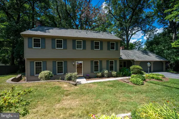 19 Birchwood Rd, READING, PA 19610