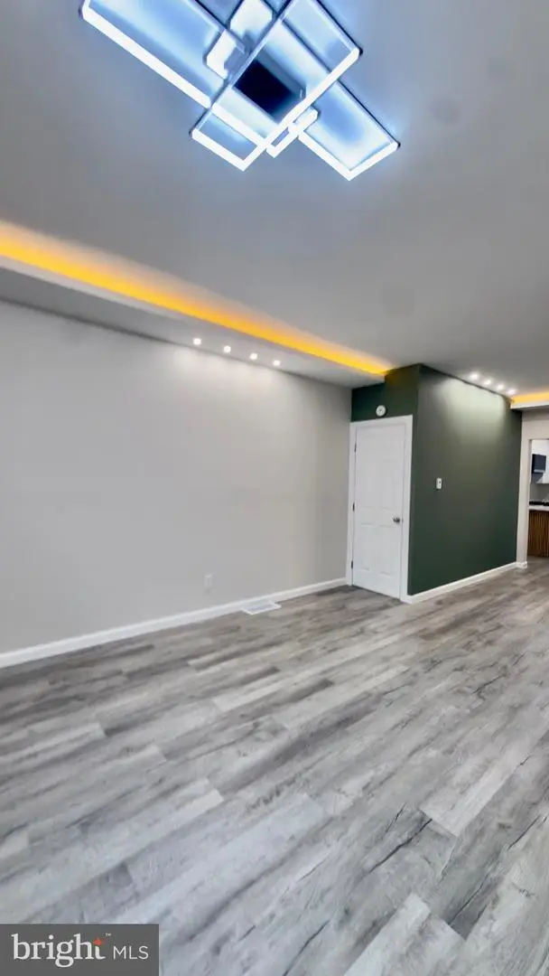 1539 Moss St, Reading, PA 19604 - #3