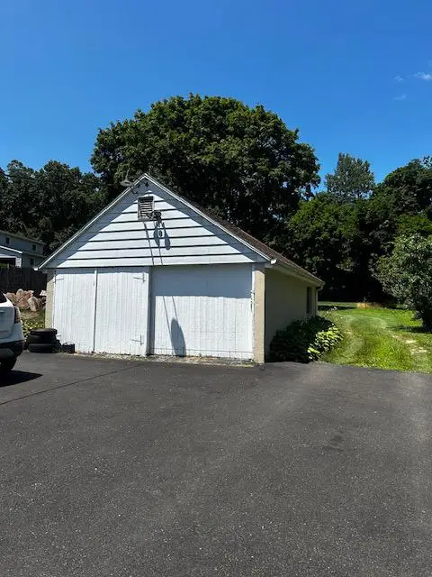 3330 Pricetown Rd, Fleetwood, PA 19522 - #2
