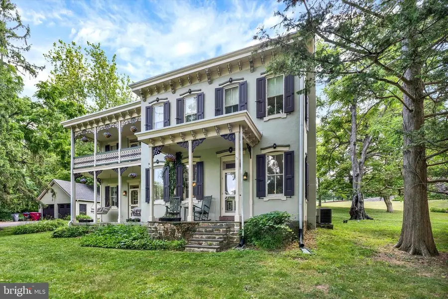 513 Huntzinger Rd, Wernersville, PA 19565 - #3
