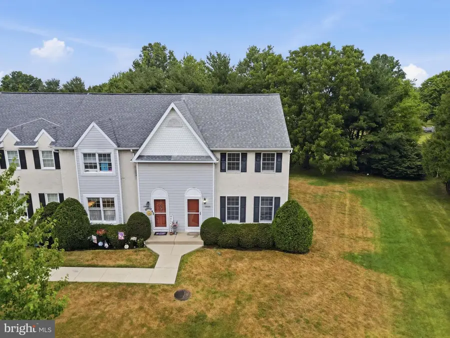2825 Sturbridge Ct, Reading, PA 19608 - #2